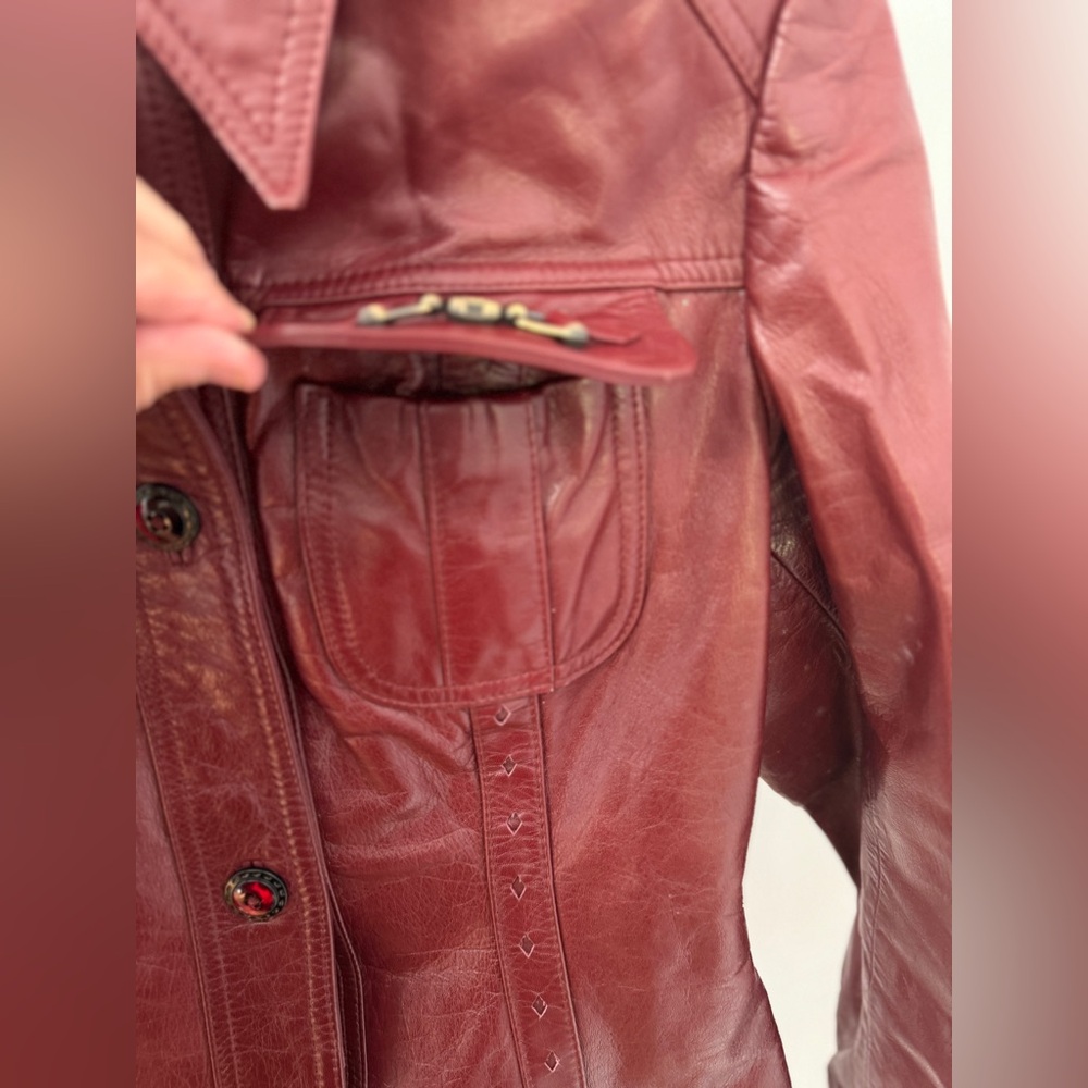 Vintage Etienne Aigner Women's Leather Jacket - Picture 8 of 10
